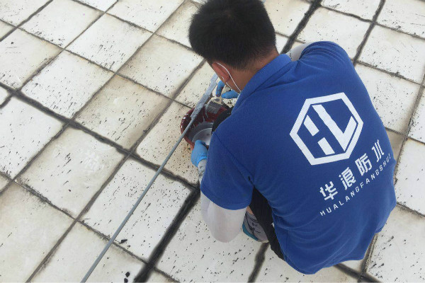 花都区屋顶漏水补漏维修工程案例_广州防水公司