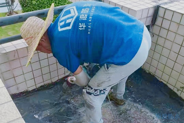 阳台漏水_阳台防水补漏_广州专业防水补漏公司