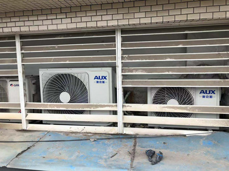 空调外机漏水