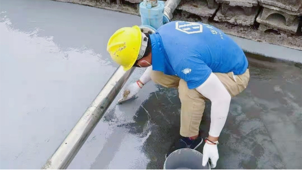 屋面裂缝漏水如何处理_屋面免开挖防水堵漏方法_广州防水公司