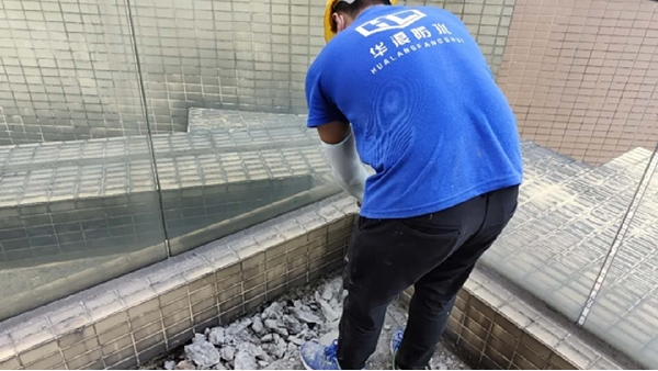 屋面漏水做防水补漏是怎么收费的_广州屋面防水补漏价格
