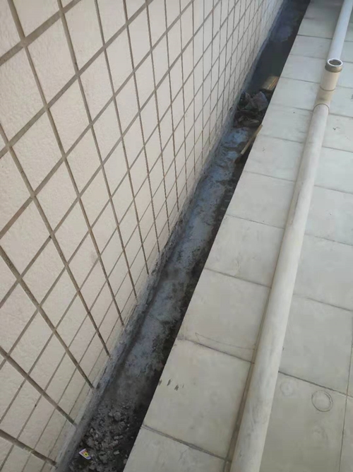 阳台防水堵漏