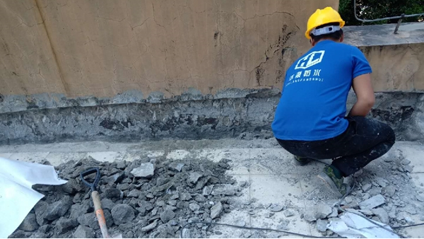 屋面屋顶防水补漏怎么做比较好_广州专业防水带大家了解屋面防水做法