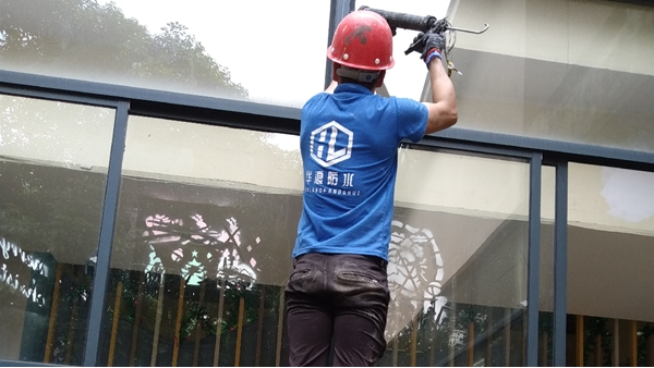 分享一下窗户防水的施工工艺＿窗户的防水堵漏方法＿广州家庭防水