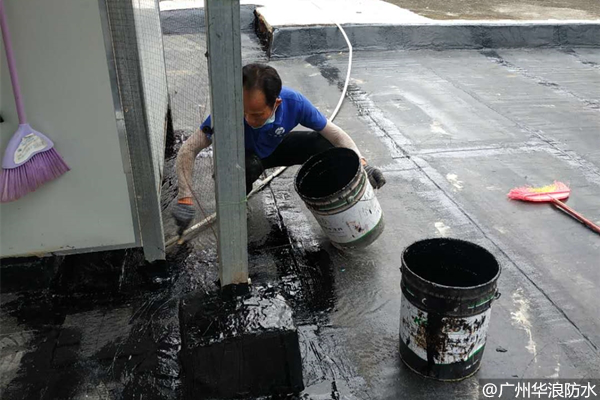 种植屋面防水怎么做？华浪防水采用热熔火烤型卷材做屋顶防水补漏