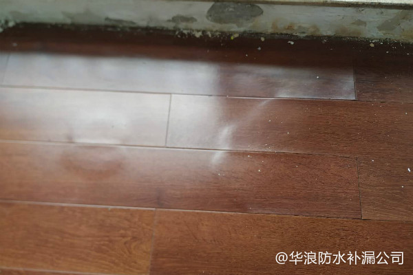 白云金沙洲9栋2梯墙面防水堵漏工程