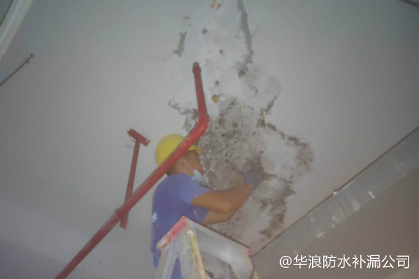 金沙洲地下室车库防水堵漏工程 