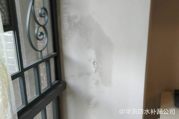 白云金沙洲9栋2梯墙面防水堵漏工程